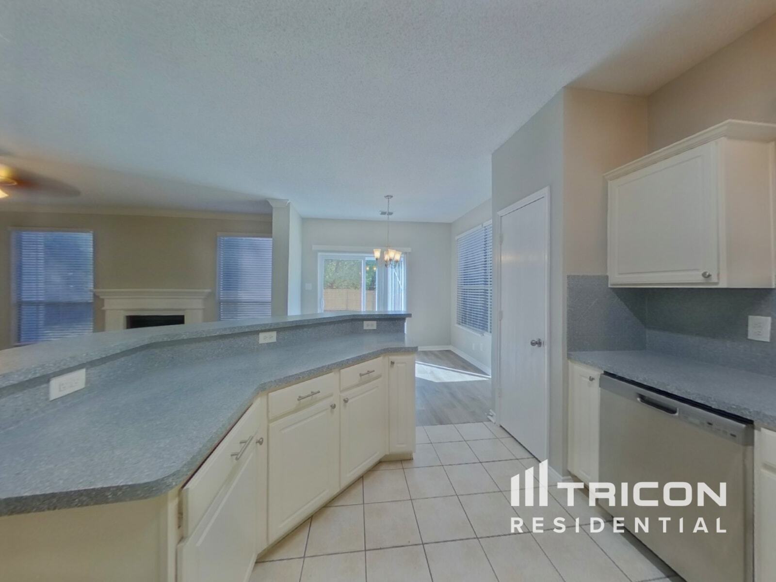 Building Photo - 300 Westbrook Dr