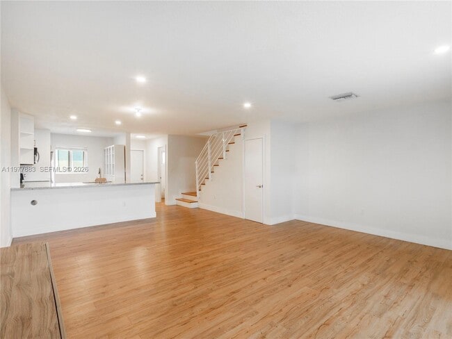 Building Photo - 8329 SW 137th Ave