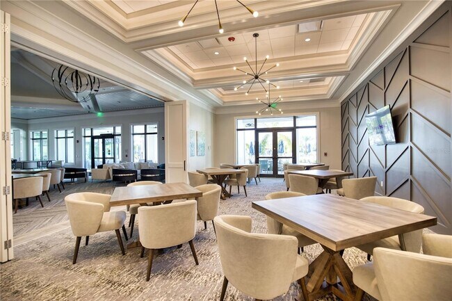 Building Photo - 6221 Fish Eagle Ct