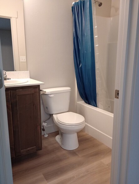 Building Photo - 1469 S Sageberry Dr