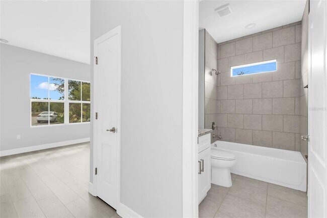 Building Photo - 203 Wright Dr