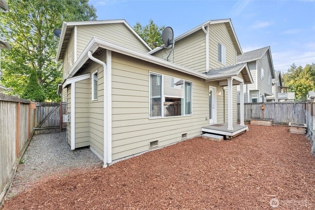 Building Photo - 1103 134th St SW