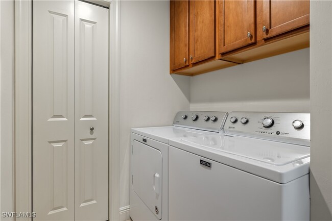 Building Photo - 5781 Cape Harbour Dr