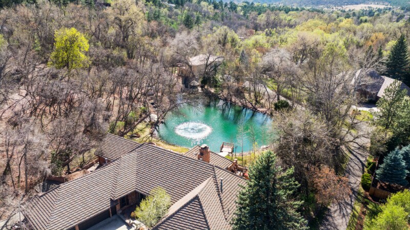Building Photo - 711 S Bear Paw Ln