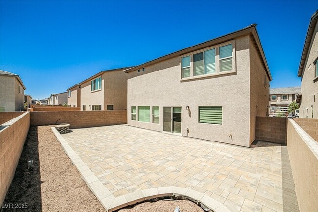 Building Photo - 7420 Legacy Pt St