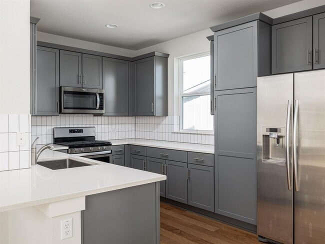 Building Photo - 2020 Sager Dr