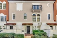 Building Photo - 4636 Messina Dr