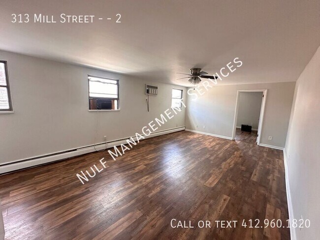 Building Photo - 313 Mill St