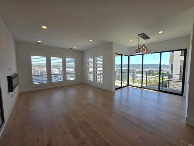 Building Photo - 8337 Distinctive Dr