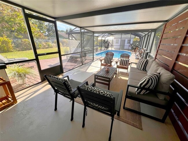 Building Photo - 338 Brassie Dr