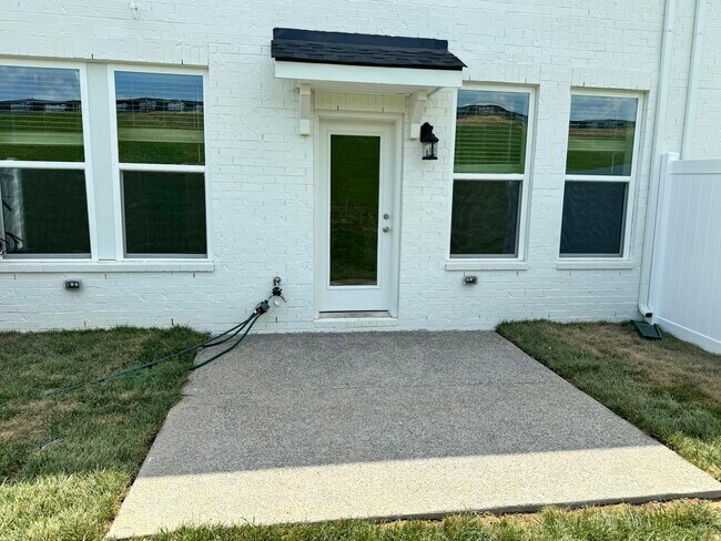 Building Photo - 604 Clb Vw Wy