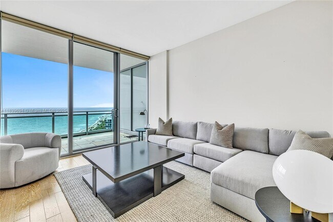Building Photo - 10295 Collins Ave