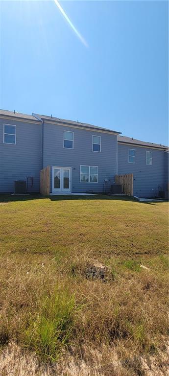 Building Photo - 23 Berryville Dr