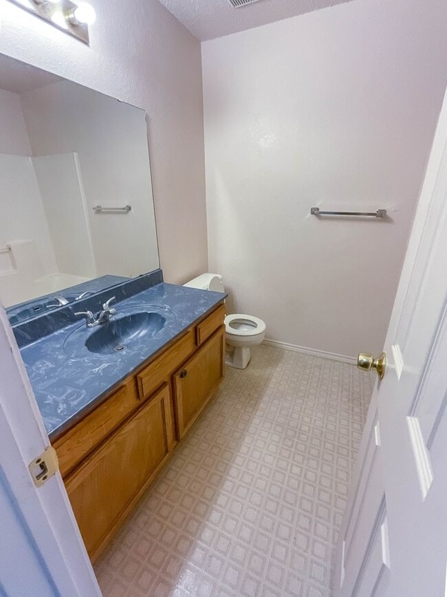 Building Photo - 3-Bedroom Home Located in Killeen
