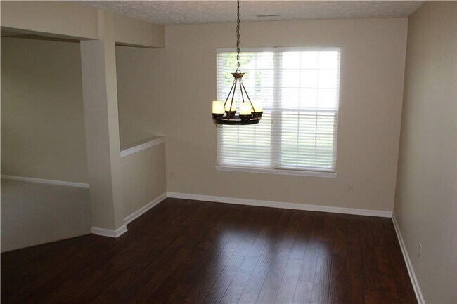 Building Photo - Beautiful 4 BR Home in Brownsburg!