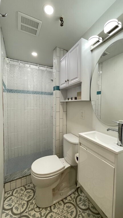 Building Photo - 511 Beacon St