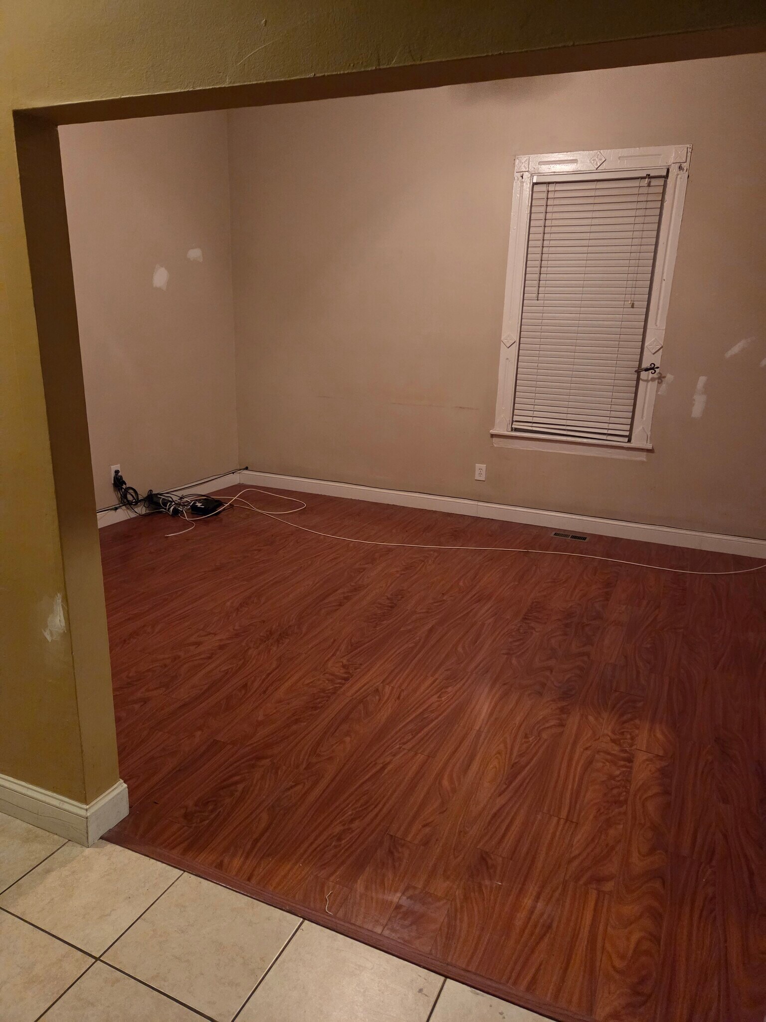 Living Rm - 117 Seaview Ave