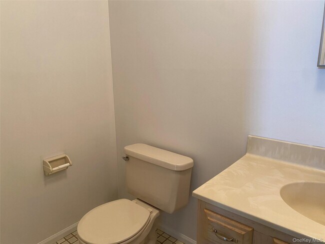 Building Photo - 50 Olde Wagon Rd