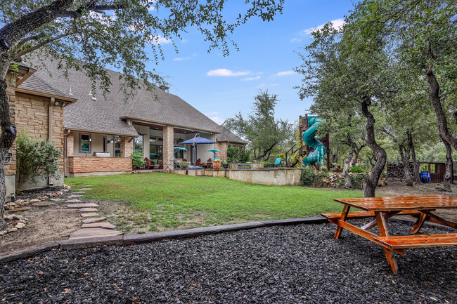 Building Photo - 1194 Vaquero Way