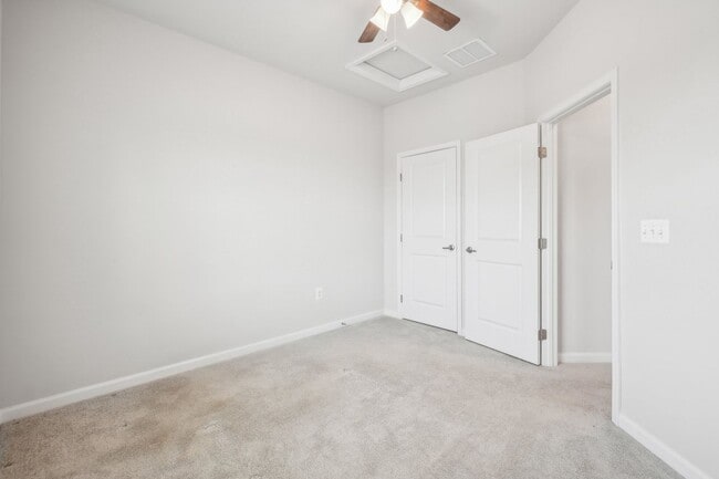 Building Photo - Lukas Park, Over 2000 Square Feet, Nearly New Build... Everything you want all in one! Come see f...