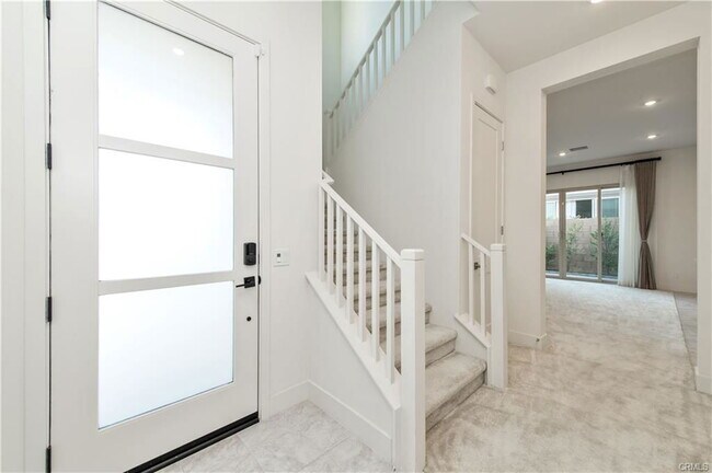 Building Photo - 31983 Paseo Bridel