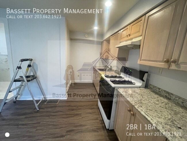 Building Photo - 847 Quinnipiac Ave