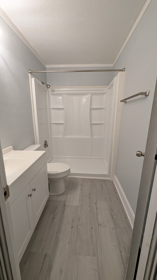 Building Photo - 208 Spencer Pl