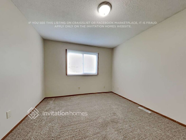 Building Photo - 7081 Quantico Ln N