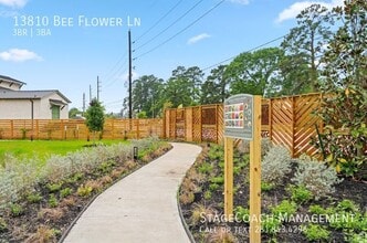 Building Photo - 13810 Bee Flower Ln