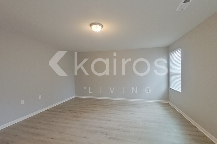 Building Photo - 2595 Provence Dr SE