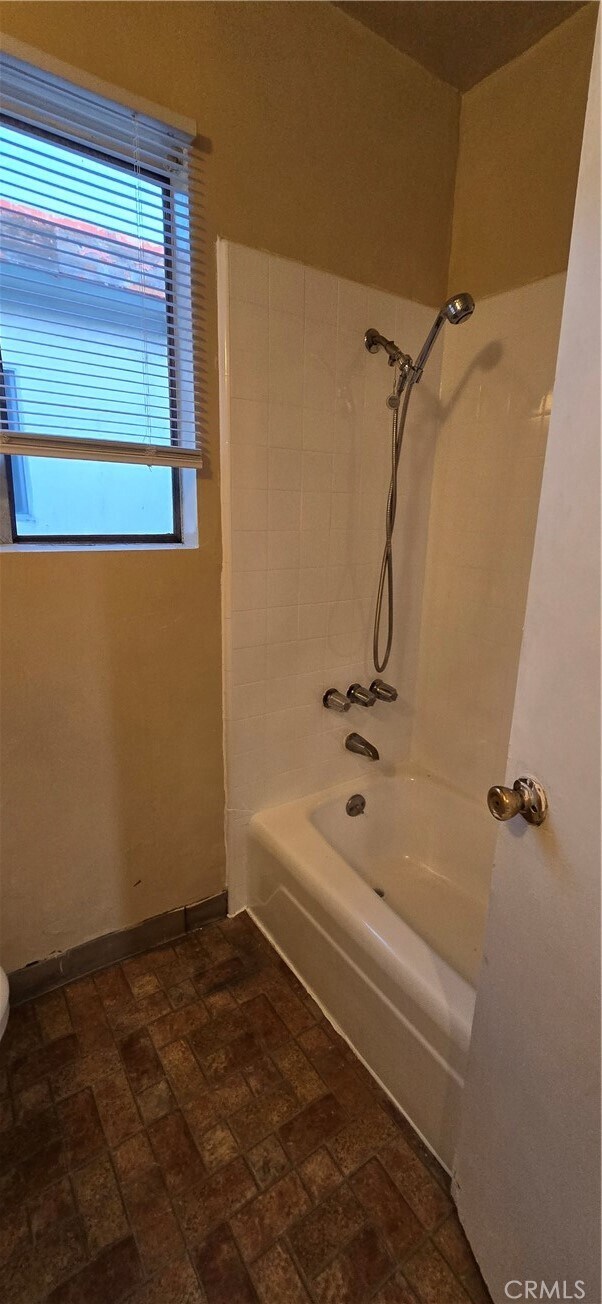 Building Photo - 3856 W 113th St