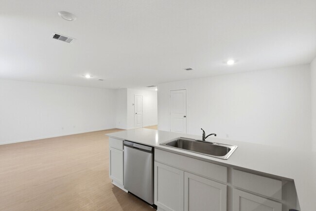Building Photo - 15227 Abella Dr
