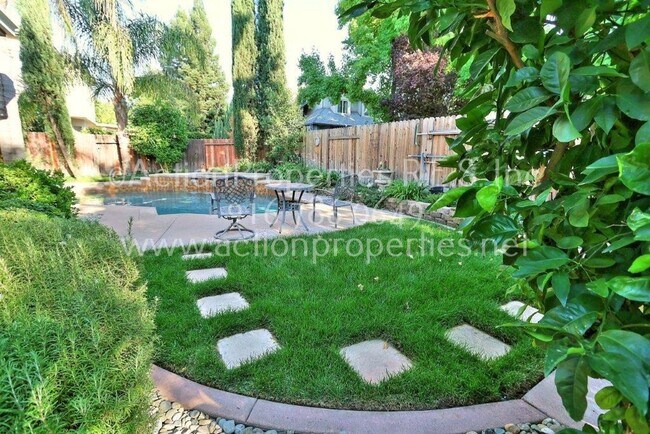 Building Photo - Granite Bay 5 Bed, 4 Bath Home - Large Pool - 2 Master Suites  Two Story, Gardner & Pool Service ...