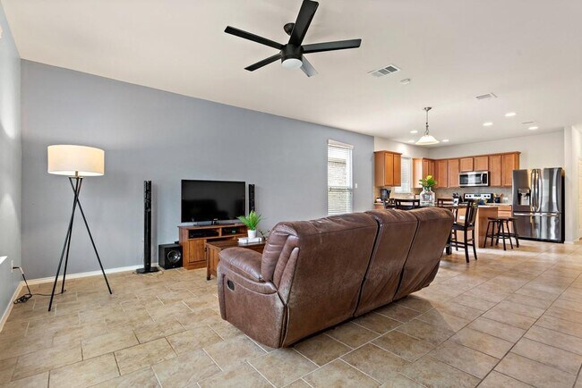 Building Photo - 312 Tanager Pass