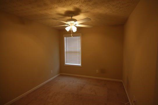 Building Photo - 303 Azalea Loop