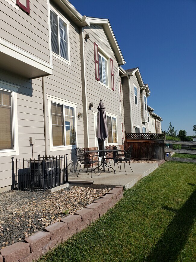 Building Photo - 13112 Grant Cir N