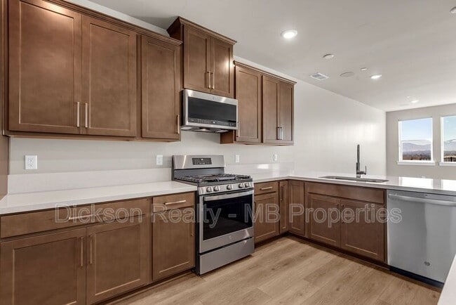 Building Photo - 3168 Orrizonte Ter