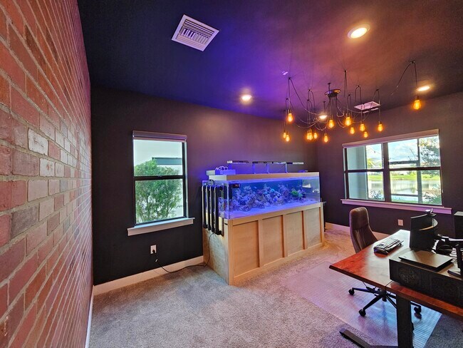 Building Photo - 4308 Arlington Dr