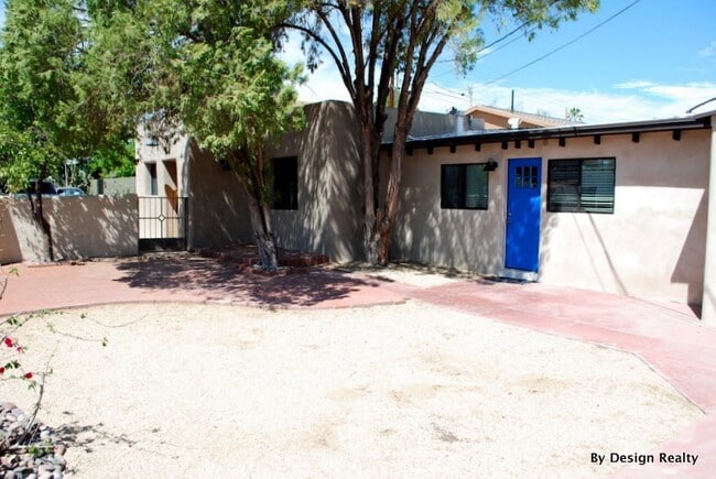 Building Photo - 2501 East 5th Street