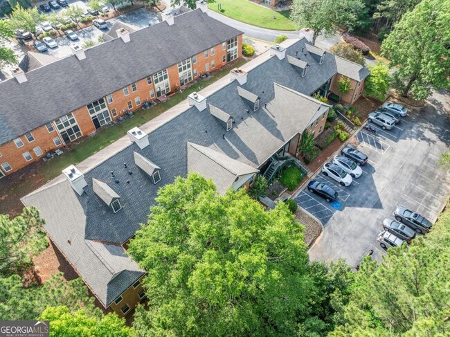 Building Photo - 705 Beaufort Cir