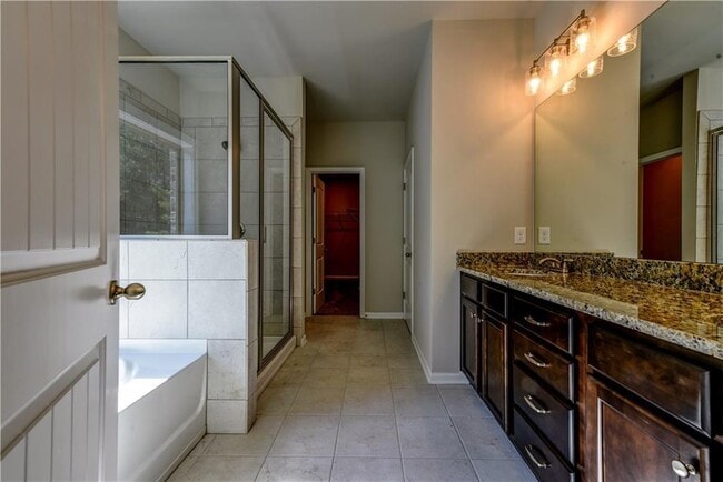 Building Photo - 2091 Harvester Ln
