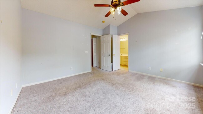 Building Photo - 1777 Forest Side Ln