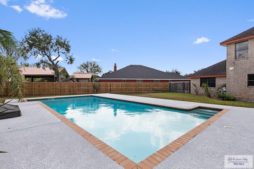 Building Photo - 4722 Beaver Pond Dr