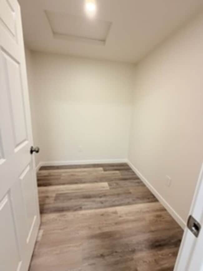 Building Photo - Beautifully Remodeled 4-Bedroom Home Backing to Park – Desirable Keizer Neighborhood