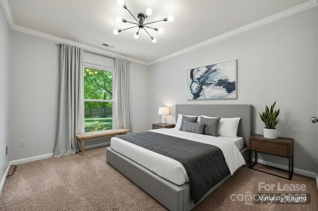 Building Photo - 6801 Stillmeadow Dr