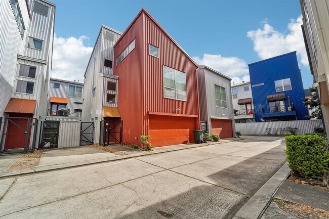 Building Photo - 6951 Ardmore St