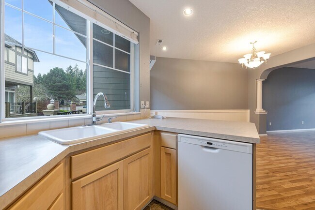 Building Photo - 11645 SW Longspur Terrace