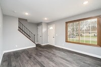 Building Photo - 411 Belle Aire Dr