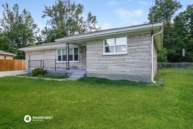 Building Photo - 1712 Star Rest Dr