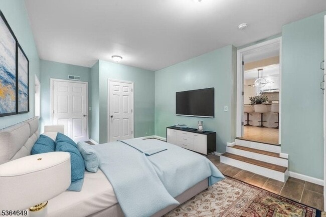 Building Photo - 70 Bruno St